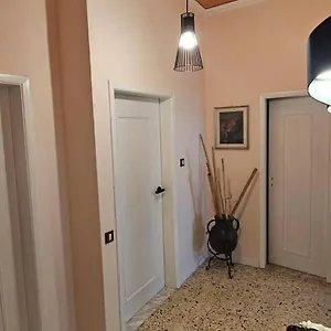 - 20 Min A Piedi Dal Centro Alloggio in famiglia